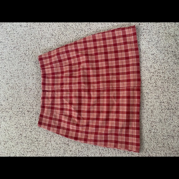 soft red pink plaid brandy melville skirt - Picture 2 of 3